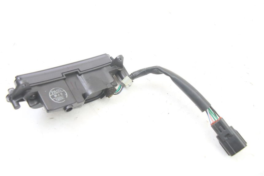 photo de CRUSCOTTO PIAGGIO MP3 500 (2014 - 2017) - Primo piano tecnico