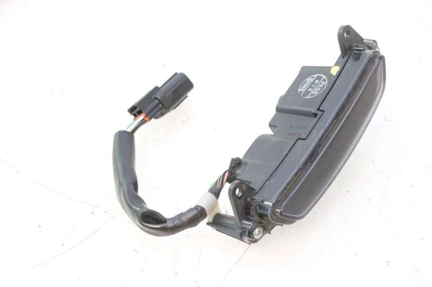 photo de CRUSCOTTO PIAGGIO MP3 500 (2016 - 2018) - Stato della superficie e materiale