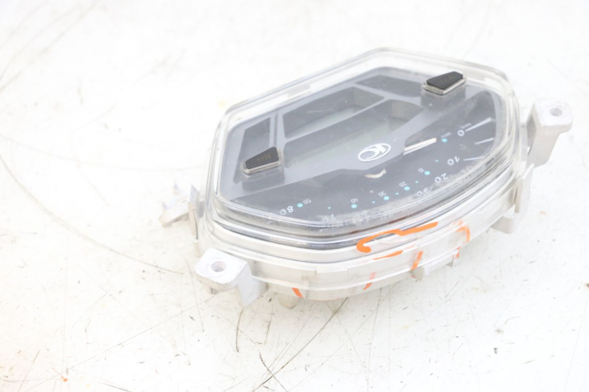 photo de CRUSCOTTO KYMCO LIKE 4T 50 (2019 - 2025) - Altra vista dell'articolo