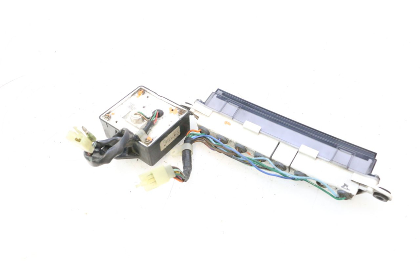 photo de CRUSCOTTO HONDA ST PAN EUROPEAN 1100 (1990 - 2002) - Stato della superficie e materiale
