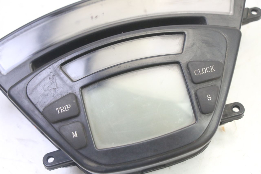 photo de CRUSCOTTO PIAGGIO X9 EVOLUTION 125 (2003 - 2007) - Dettaglio del componente