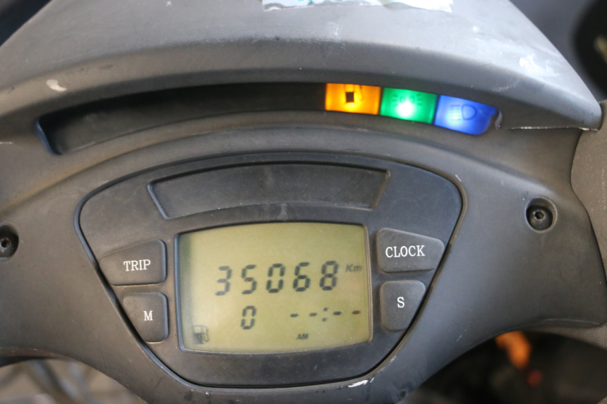 photo de CRUSCOTTO PIAGGIO X9 EVOLUTION 125 (2003 - 2007) - Dettaglio del componente