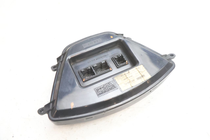 photo de CRUSCOTTO PIAGGIO X9 EVOLUTION 125 (2003 - 2007) - Marcature e riferimenti originali