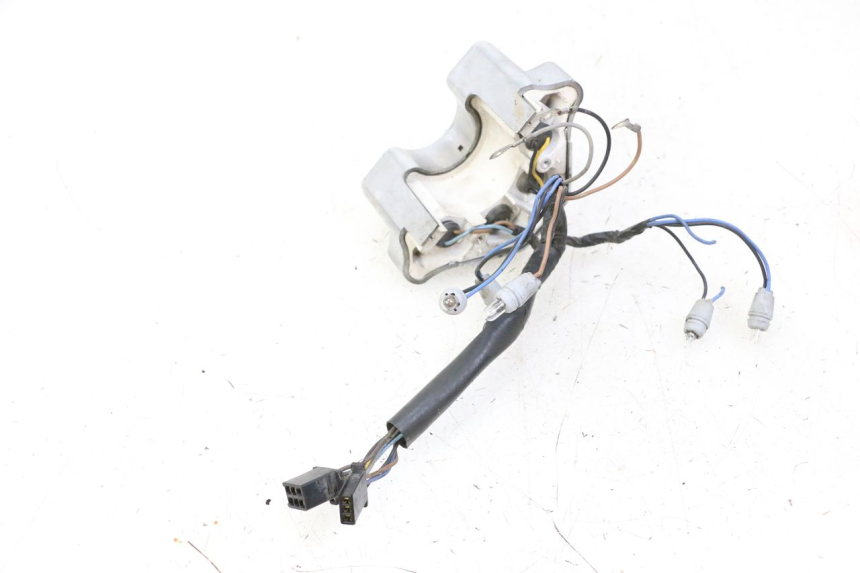 photo de CRUSCOTTO YAMAHA XJN DIVERSION 600 (2000 - 2003) - Dettaglio del componente