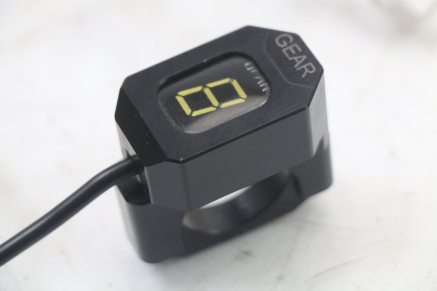 photo de CRUSCOTTO YAMAHA FZ1 FAZER 1000 (2007 - 2009) - Altra angolazione