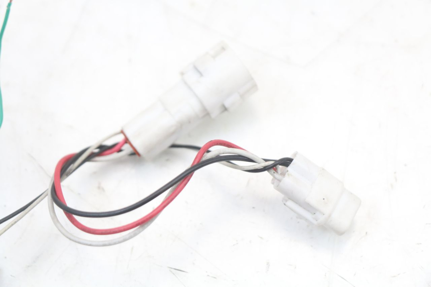 photo de CRUSCOTTO YAMAHA FZ1 FAZER 1000 (2007 - 2009) - Dettagli dei punti di fissaggio