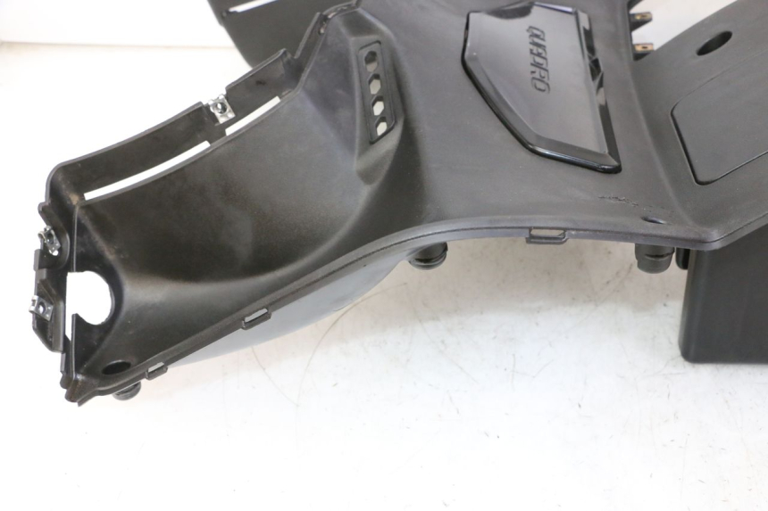 photo de RETROSCUDO QUADRO 4 4D 350 (2015 - 2018) - Ispezione visiva dettagliata