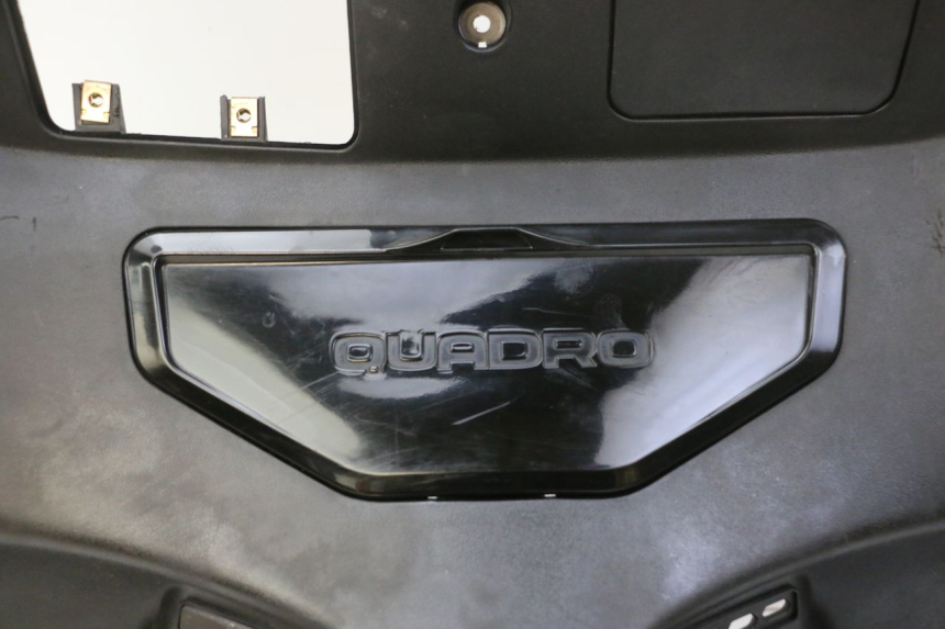 photo de RETROSCUDO QUADRO 4 4D 350 (2015 - 2018) - Vista principale