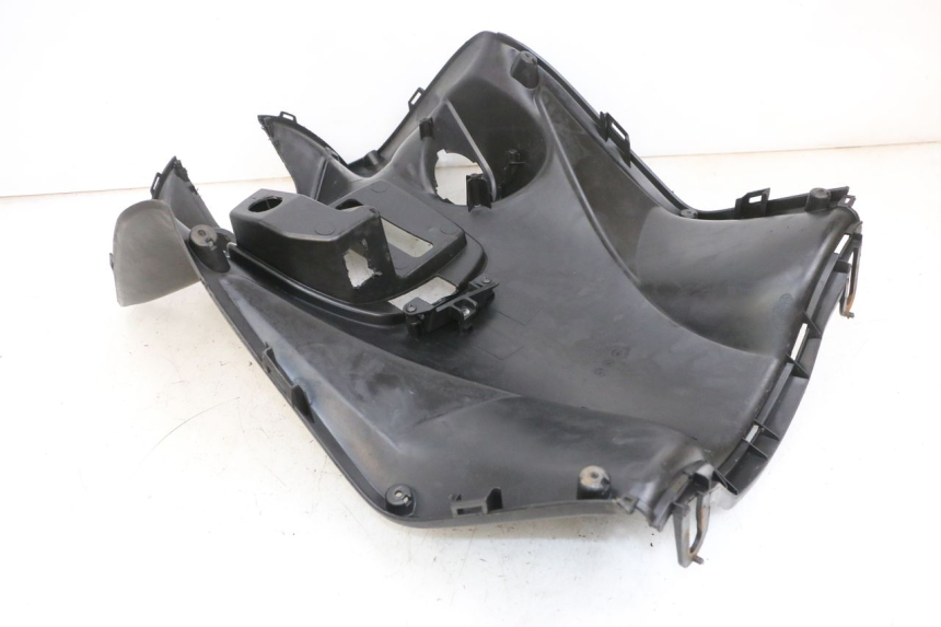 photo de PANNELLO INTERNO KYMCO AGILITY 16+ 4T 50 (2018 - 2023) - Altra angolazione