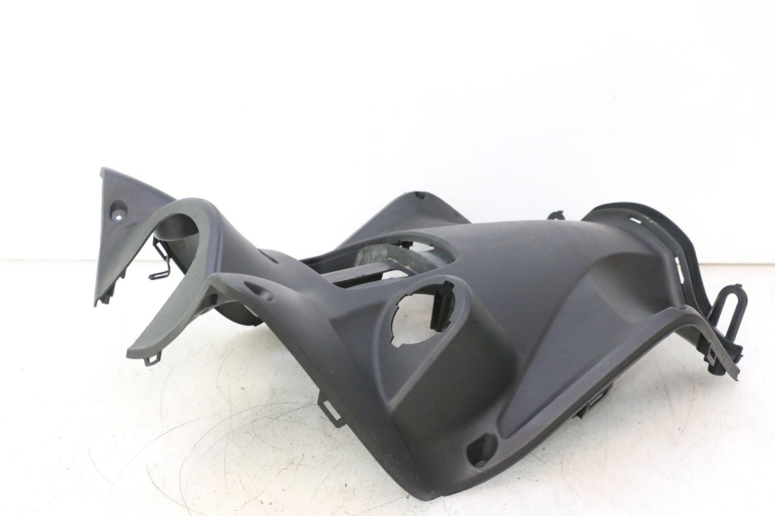 photo de PANNELLO INTERNO KYMCO AGILITY 16+ 4T 50 (2018 - 2023) - Focus sulla struttura