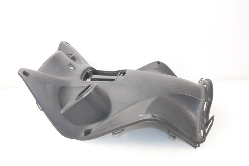 photo de FASCIA INTERNA KYMCO AGILITY CITY 2T 50 (2008 - 2016) - Zoom sullo stato d'uso