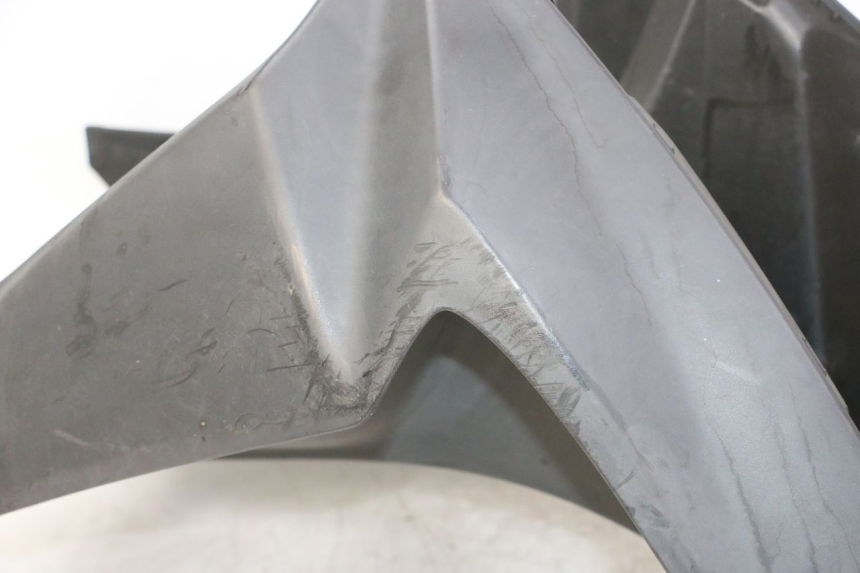 photo de RETROSCUDO KYMCO AGILITY NAKED RENOUVO 2T 50 (2011 - 2018) - Stato della superficie e materiale