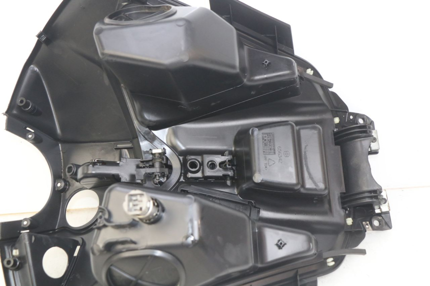 photo de RETROSCUDO PIAGGIO BEVERLY 125 (2010 - 2015) - Dettaglio del componente