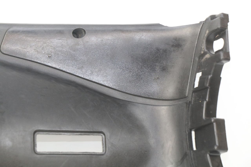 photo de RETROSCUDO MBK BOOSTER NEXT GENERATION 50 (2004 - 2007) - Caratteristiche distintive