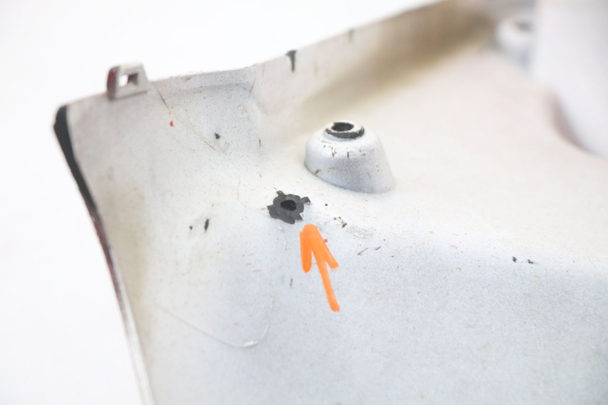 photo de PANNELLO INTERNO MBK BOOSTER SPIRIT NAKED 50 (2004 - 2017) - Marcature e riferimenti originali