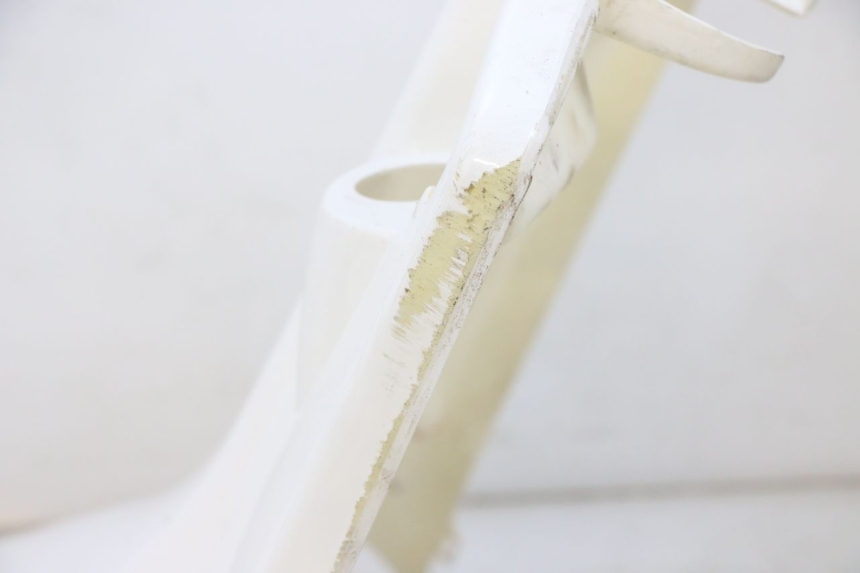 photo de PANNELLO INTERNO MBK BOOSTER SPIRIT NAKED 50 (2004 - 2017) - Caratteristiche distintive