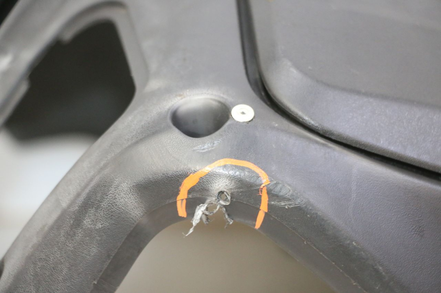 photo de PANNELLO INTERNO SUZUKI BURGMAN 125 (2007 - 2014) - Panoramica del profilo