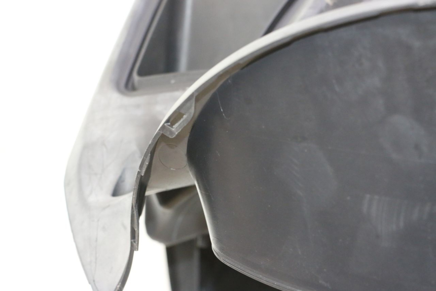 photo de PANNELLO INTERNO SUZUKI BURGMAN 125 (2007 - 2014) - Dettaglio del componente