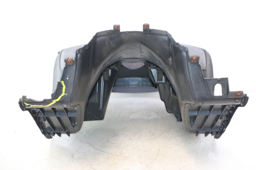photo de PANNELLO INTERNO SUZUKI BURGMAN 125 (2007 - 2014) - Ispezione visiva dettagliata