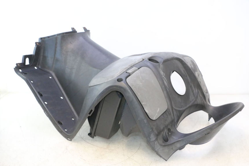photo de PANNELLO INTERNO SUZUKI BURGMAN 125 (2007 - 2014) - Angolazione alternativa