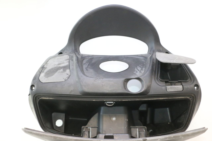 photo de PANNELLO INTERNO SUZUKI BURGMAN 125 (2007 - 2014) - Altra angolazione