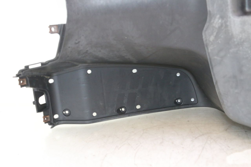 photo de PANNELLO INTERNO SUZUKI BURGMAN 125 (2007 - 2014) - Marcature e riferimenti originali