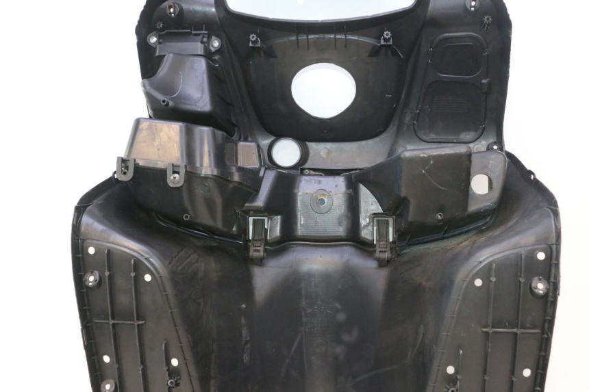 photo de PANNELLO INTERNO SUZUKI BURGMAN 125 (2007 - 2014) - Vista d'insieme del prodotto