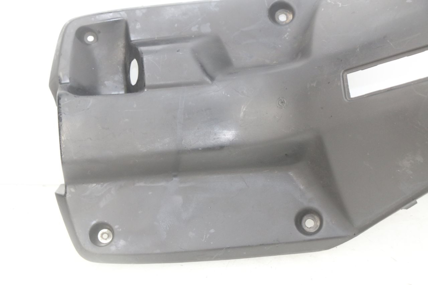 photo de PANNELLO INTERNO YAMAHA BW'S 50 (1999 - 2003) - Dettagli dei punti di fissaggio