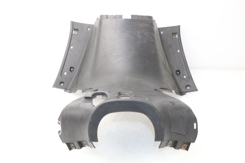 photo de FASCIA INTERNA ERIDER CARGO 1 (2009 - 2018) - Dettagli dei punti di fissaggio