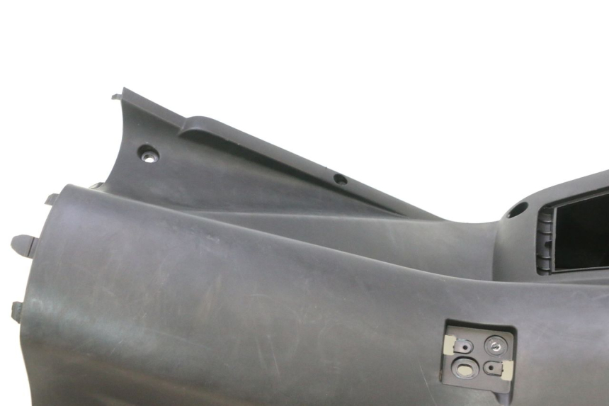 photo de PANNELLO INTERNO PEUGEOT CITYSTAR 2T 50 (2018 - 2021) - Dettaglio del componente
