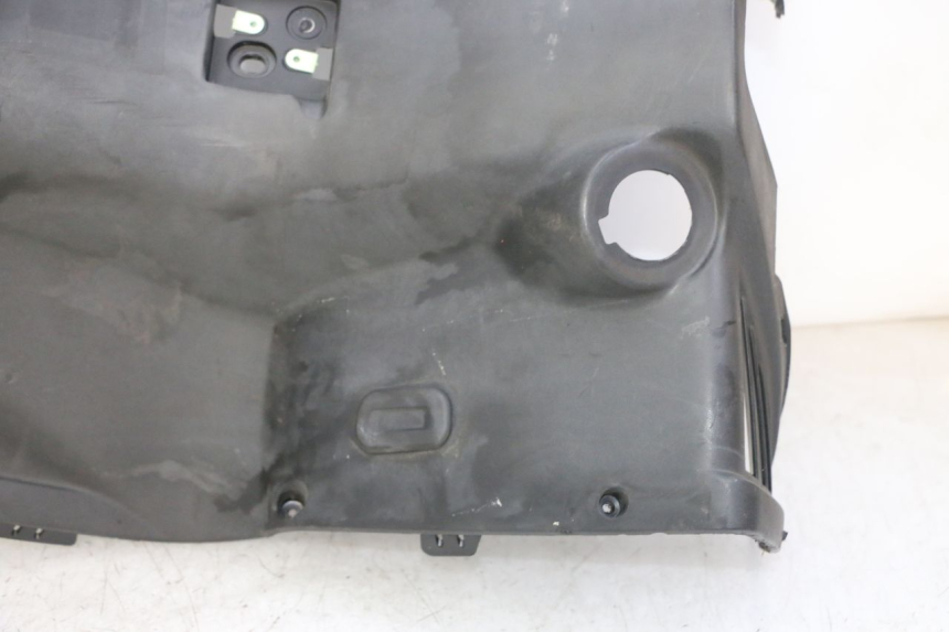 photo de PANNELLO INTERNO PEUGEOT CITYSTAR 50 (2013 - 2017) - Zoom sullo stato d'uso