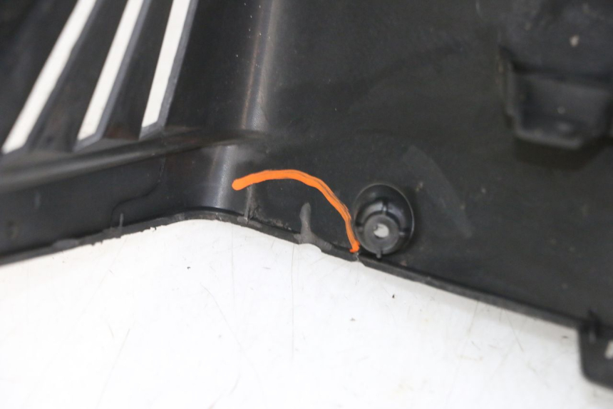 photo de PANNELLO INTERNO PEUGEOT CITYSTAR 50 (2013 - 2017) - Altra angolazione