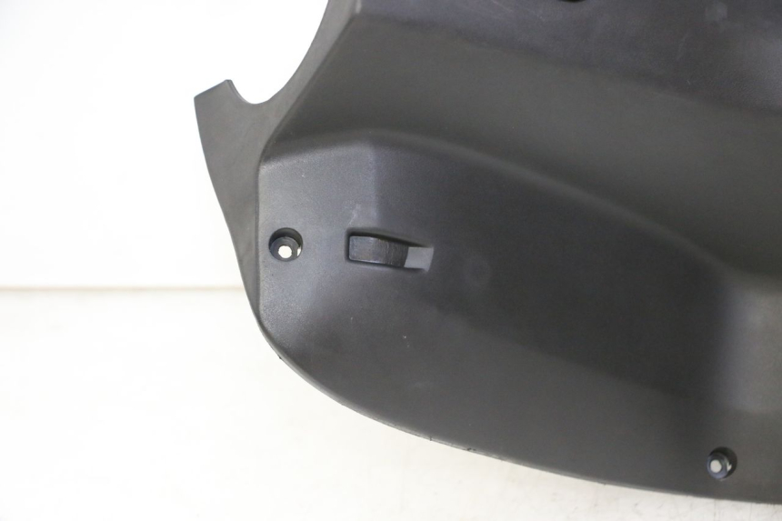 photo de PANNELLO INTERNO SYM CROX 4T 50 (2016 - 2023) - Caratteristiche distintive