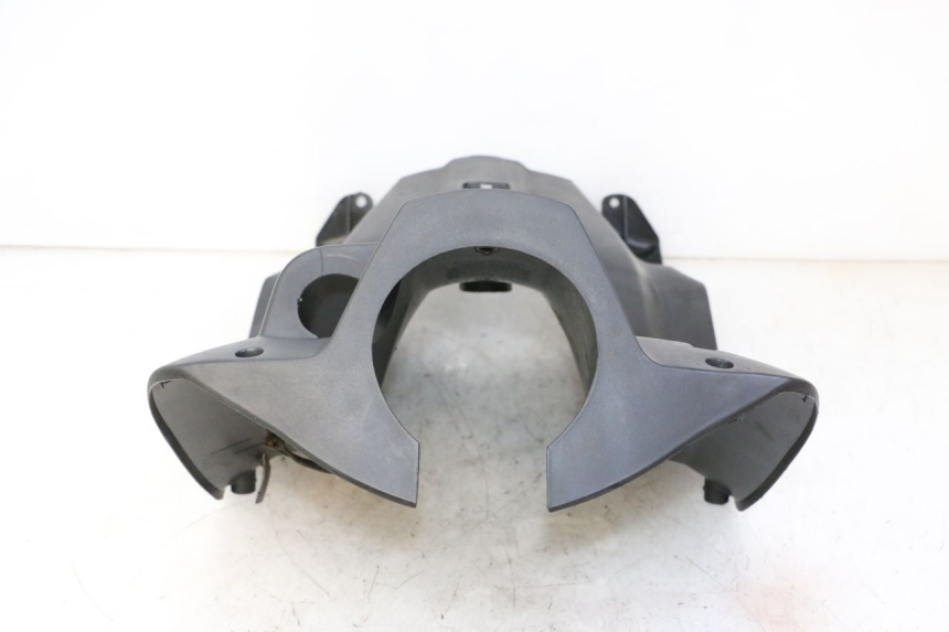 photo de PANNELLO INTERNO SYM CROX 4T 50 (2016 - 2023) - Marcature e riferimenti originali