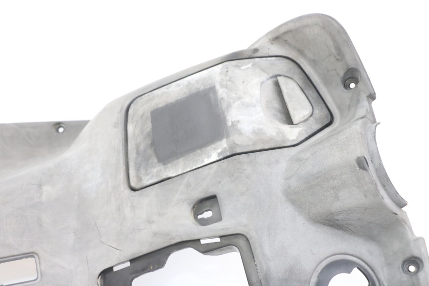 photo de PANNELLO INTERNO YAMAHA CYGNUS X 125 (2004 - 2007) - Caratteristiche distintive