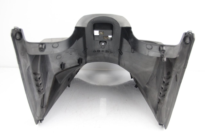 photo de PANNELLO INTERNO KYMCO DINK 4T 50 (2007 - 2018) - Dettagli dei punti di fissaggio