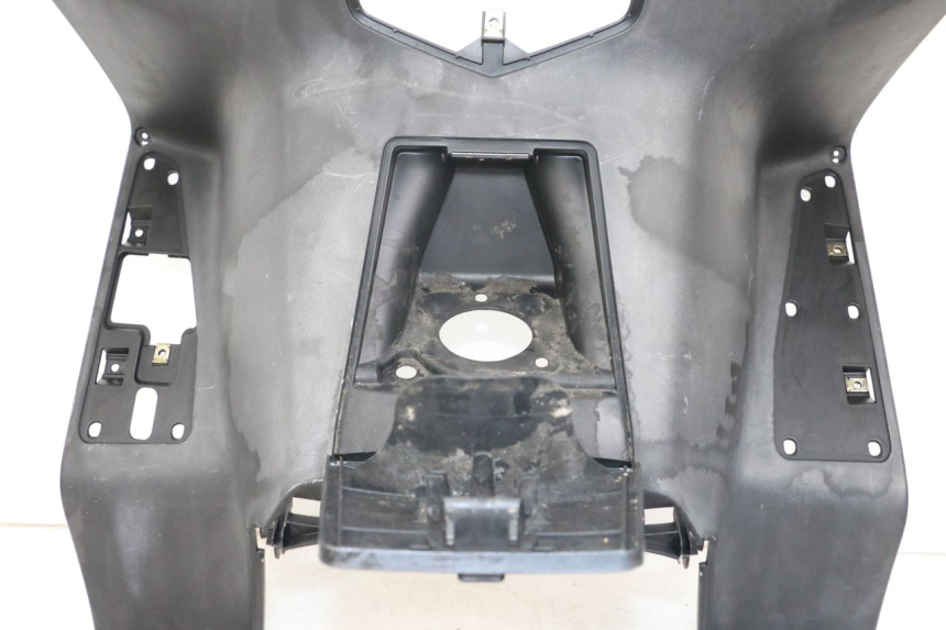 photo de FASCIA INTERNA KYMCO DINK STREET 125 (2009 - 2014) - Zoom sui componenti