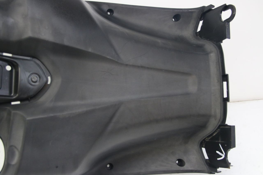 photo de PANNELLO INTERNO YAMAHA D'ELIGHT DELIGHT 125 (2017 - 2020) - Altra angolazione