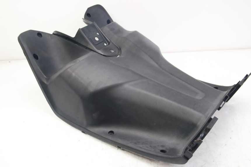 photo de PANNELLO INTERNO YAMAHA D'ELIGHT DELIGHT 125 (2017 - 2020) - Dettagli dei punti di fissaggio