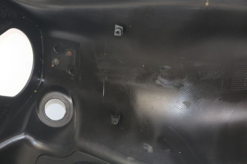 photo de PANNELLO INTERNO PEUGEOT ELYSEO 125 (1999 - 2004) - Dettaglio del componente