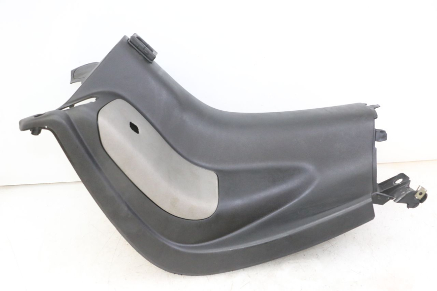 photo de FASCIA INTERNA PEUGEOT ELYSTAR 125 (2002 - 2007) - Stato della superficie e materiale