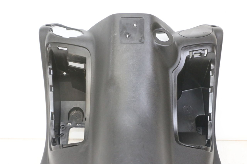 photo de PANNELLO INTERNO PEUGEOT ELYSTAR 50 (2002 - 2014) - Primo piano tecnico