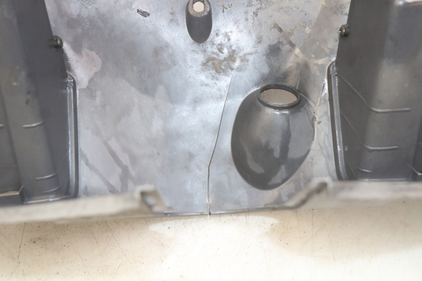 photo de PANNELLO INTERNO HONDA FES PANTHEON 2T 125 (1998 - 2002) - Zoom sullo stato d'uso