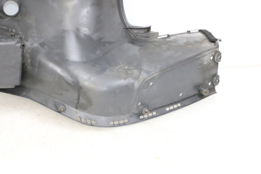 photo de PANNELLO INTERNO HONDA FES PANTHEON 2T 125 (1998 - 2002) - Zoom sullo stato d'uso