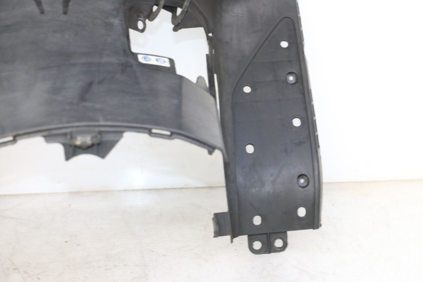 photo de PANNELLO INTERNO HONDA FES S-WING SWING ABS 125 (2007 - 2015) - Dettagli dei punti di fissaggio