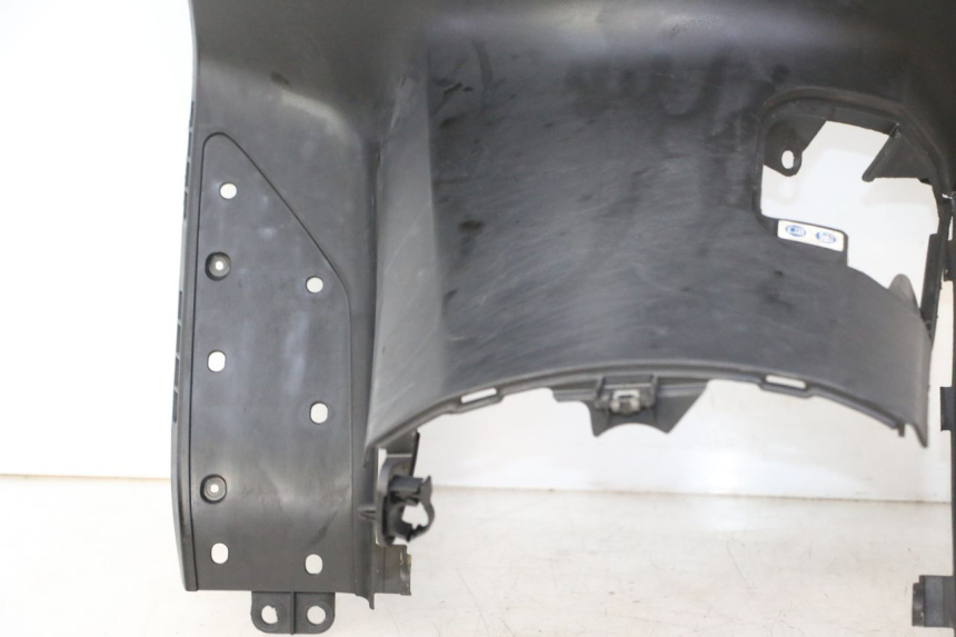photo de PANNELLO INTERNO HONDA FES S-WING SWING ABS 125 (2007 - 2015) - Zoom sui componenti