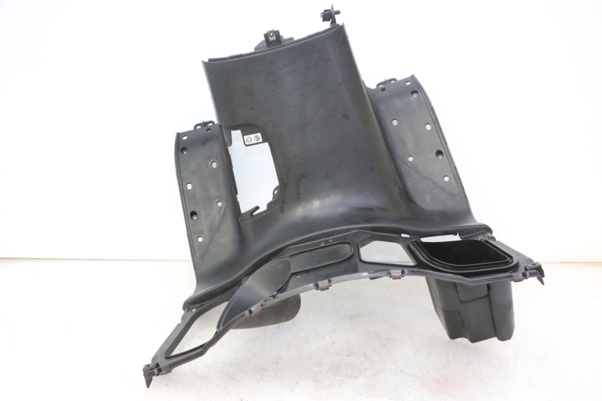 photo de PANNELLO INTERNO HONDA FES S-WING SWING ABS 125 (2007 - 2015) - Marcature e riferimenti originali
