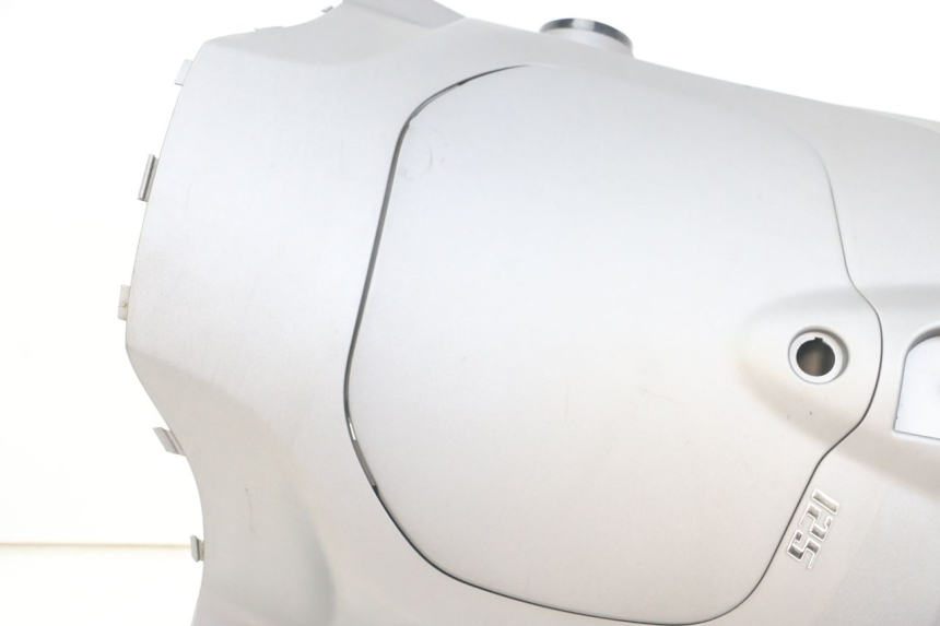 photo de TABLIER INTERIEUR SYM FIDDLE 3 III 125 (2014 - 2020) - Marcature e riferimenti originali