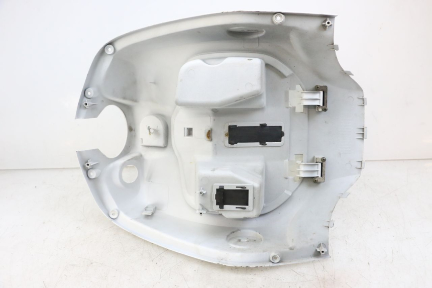 photo de FASCIA INTERNA SYM FIDDLE 3 III 50 (2014 - 2020) - Primo piano tecnico