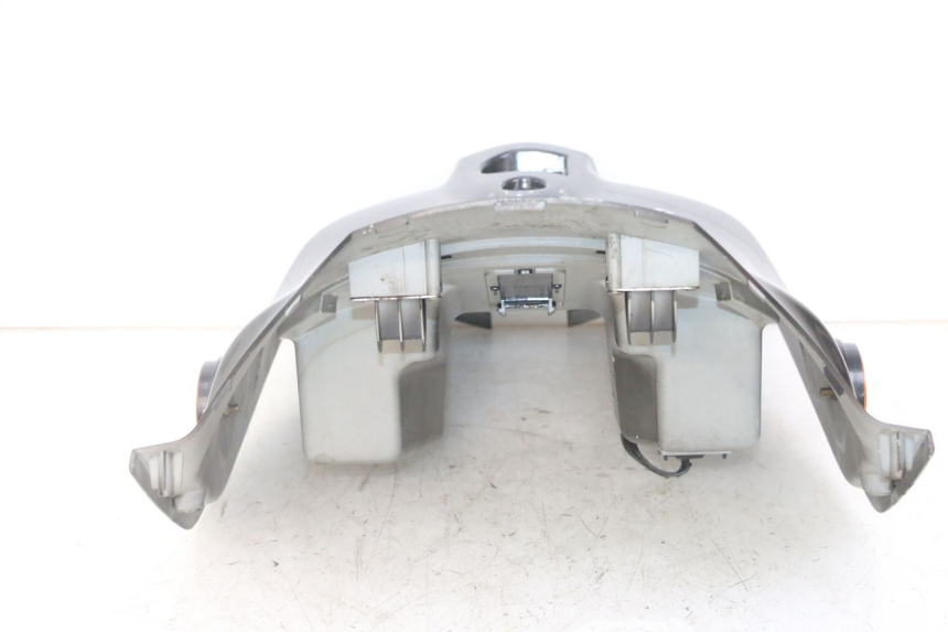 photo de FASCIA INTERNA SYM FIDDLE 3 III 50 (2014 - 2020) - Stato della superficie e materiale